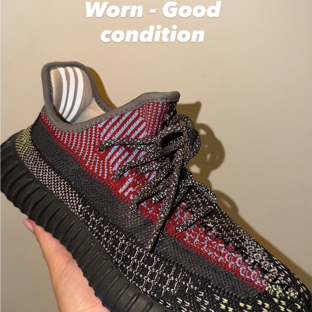 BUNDLE- YEEZY- 3 PAIRS